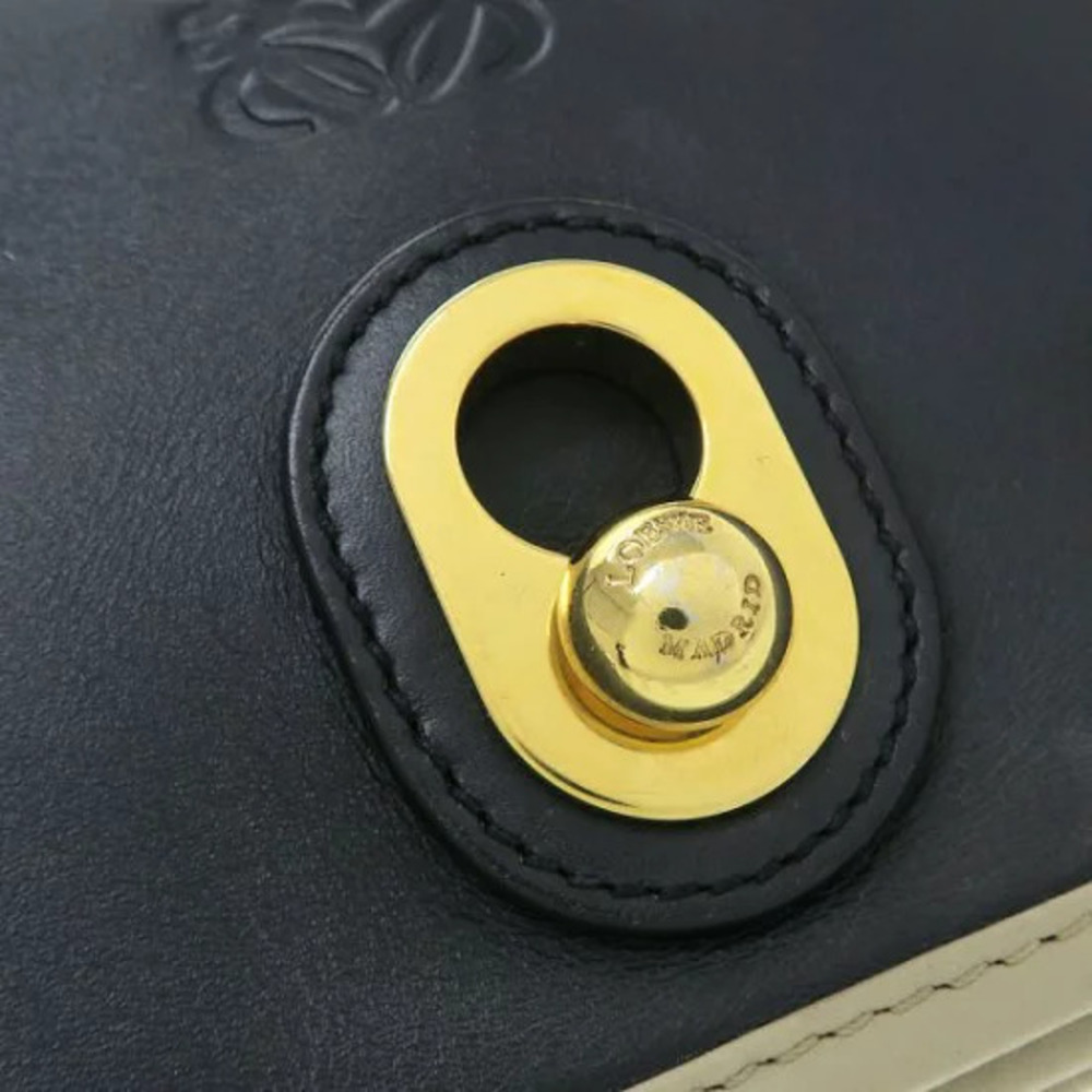 Loewe Ines - Picture 3 of 9
